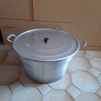 2 Pentoloni alluminio con coperchio+fornello a gas