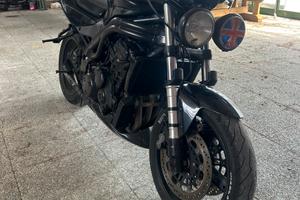 TRIUMPH SPEED TRIPLE 955i