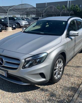 MERCEDES-BENZ GLA 180 CDI Automatic Executive
