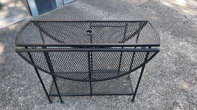 Tavolino in ferro da esterno