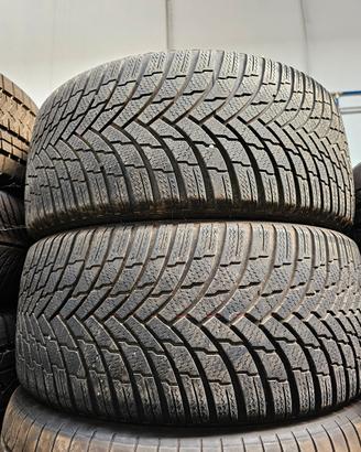 245 40 R 19 98V Firestone  Winter Hakw 3 