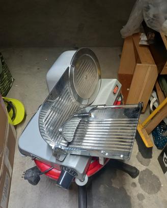 affettatrice semi professionale 