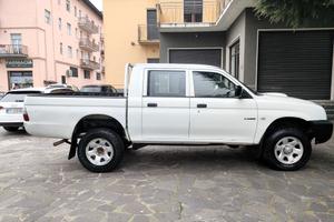 Mitsubishi L200 2.5 TDI 4WD Double Cab