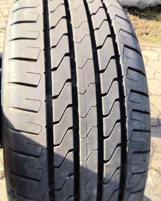 Gomme auto 225/55R19