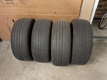 gomme estive 215 55 18
