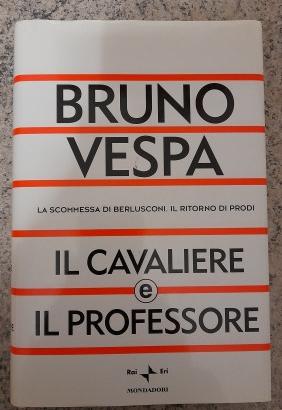 Libro Il cavaliere e il professore di Vespa -nuovo