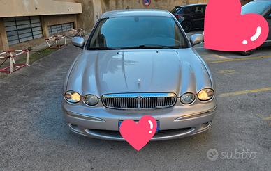 Jaguar x type 
