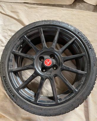 Cerchi 17 e gomme 500 abarth