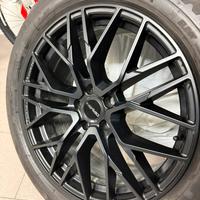 Cerchi in lega 19” Audi Q4 + pneumatici invernali