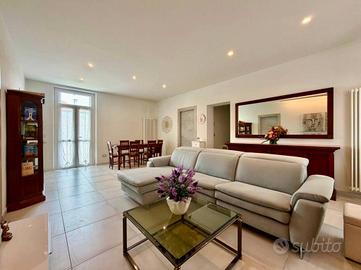 Casa indipendente di 415 m² con più di 5 locali e 