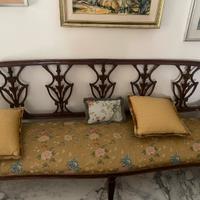 Divanetto antico stile Chippendale