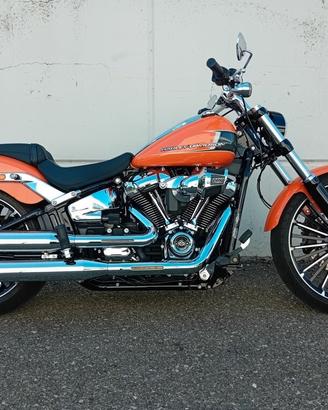 Harley-Davidson Softail Breakout 117