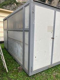 Container