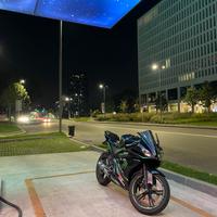 Yamaha yzf r125