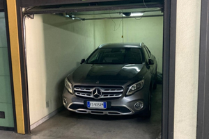 Box auto zona piazza garibaldi