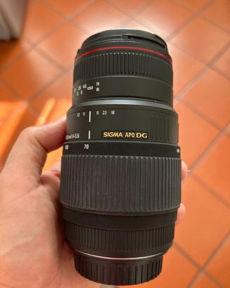 obiettivo sigma 70-300 come nuovo