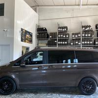 Cerchi NUOVI Mercedes Viano raggio 19 cod.8472