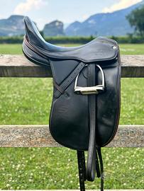 Sella da dressage Sommer 18 pollici