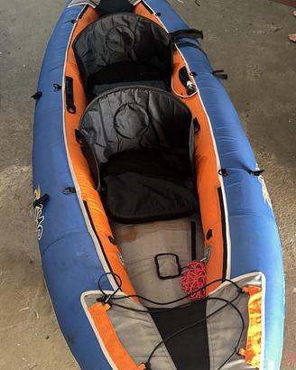 Canoa gonfiabile, perfetta, due posti