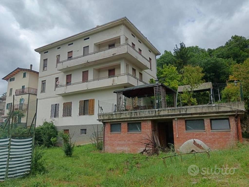 Immobile in asta di 3340 m² a Perugia