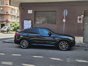 Bmw x4 nuova
