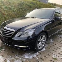 MERCEDES Cofano proiettore CHLODNICA 212 Muso musa
