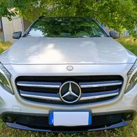 GLA 200 4 Matic enduro da vedere  !!! 
