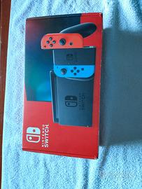 Nintendo switch+custodia