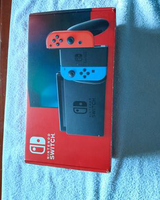Nintendo switch+custodia