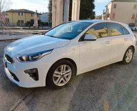 Kia Ceed 1.4 MPi GPL 5p. Business Class