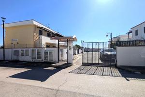 3 LOCALI A MARGHERITA DI SAVOIA