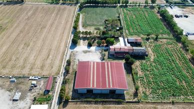 CAPANNONE A CASTIGLIONE DELLE STIVIERE
