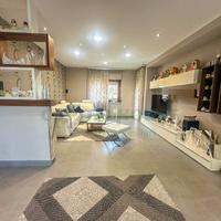 S2 Appartamento ristrutturato con box