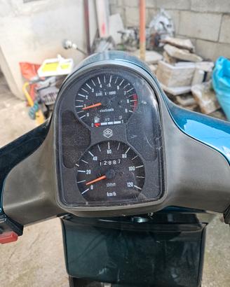 vespa cosa 125