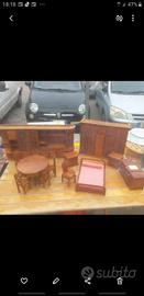 stanza da letto parete e tavolo in miniatura 