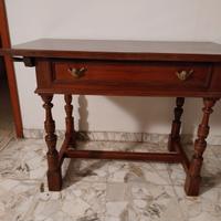 PICCOLO SCRITTOIO DEL '600