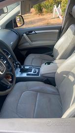 Audi q7 intera tutti i ricambi