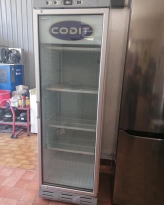 vetrina frigo bevande