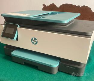 Stampante multifunzione HP OfficeJet 8015