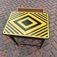 Tavolino rettangolare dipinto