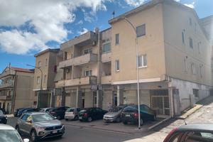 Locale commerciale fronte strada