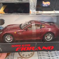 Ferrari 599 Fiorano 1:18 Hotwheels élite 