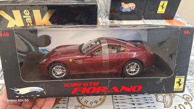 Ferrari 599 Fiorano 1:18 Hotwheels élite 