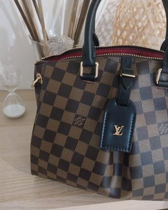Borsa parralela Luois vitton