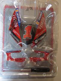 Autografo P. Bagnaia su cupolino Ducati scala 1/4