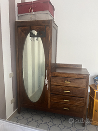 Armadio vintage stile Liberty/Art Déco con cassett