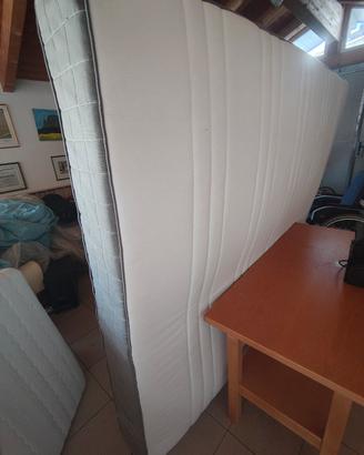 letto matrimoniale