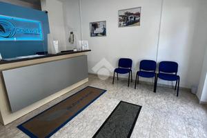 NEGOZIO A CASSINO
