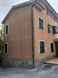 Piccolo appartamento piano terra