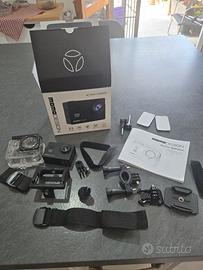 Camera foto video subacquea o da attaccare casco